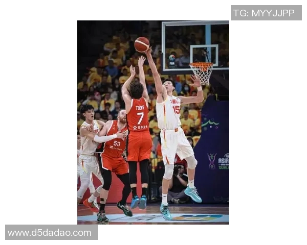 周琦在国际赛场的崛起与挑战:从青年才俊到篮球巨星的成长之路